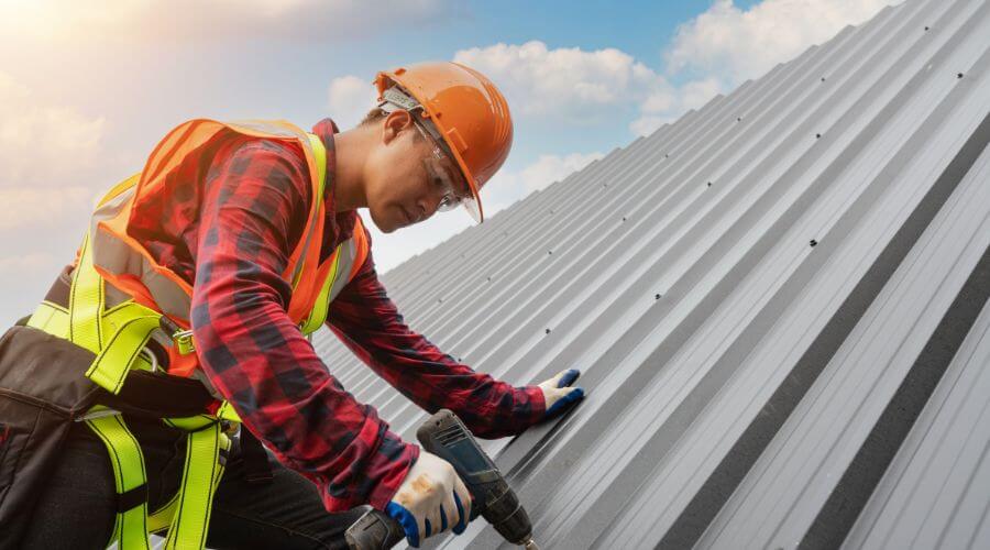 Professional residential roofers in Leakey, TX